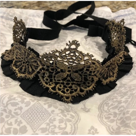 Centopercen Tocachemire Goliera Necklace